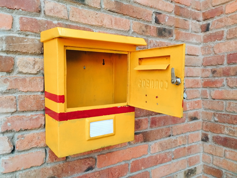 buzon correos +llave metal 40x30x15-20 1u